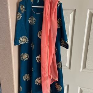 Womens Indian outfit